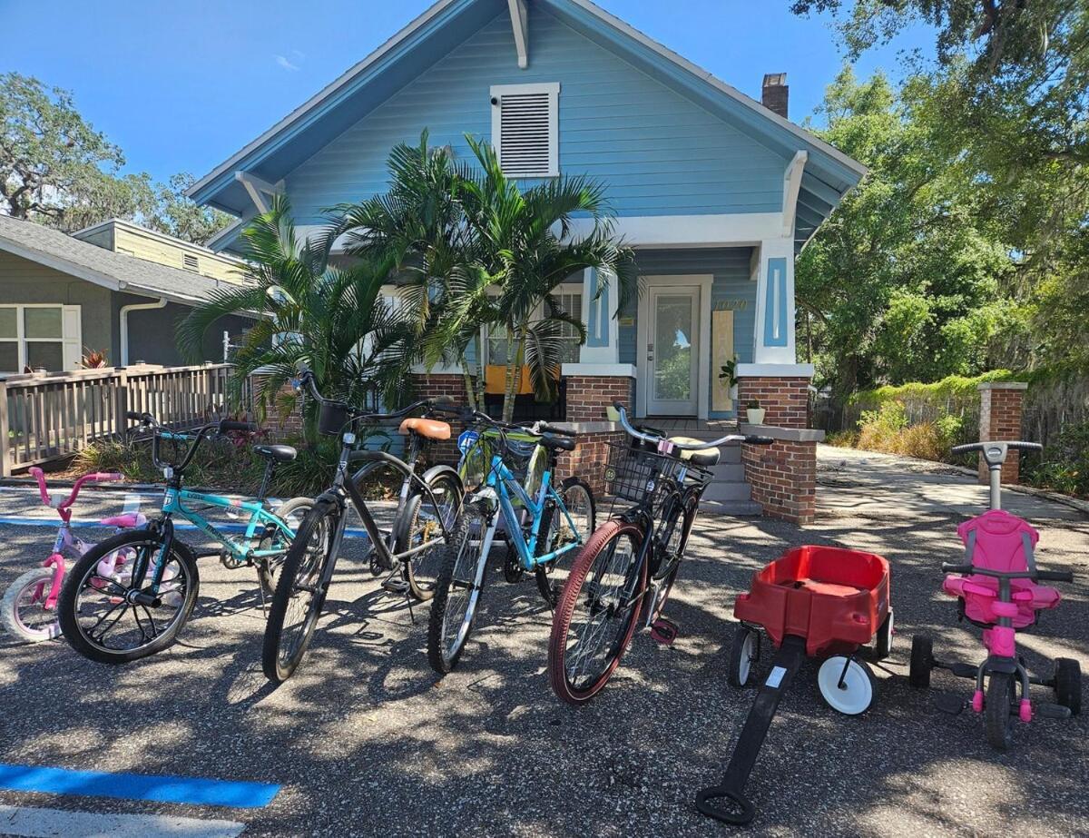 Beaches, Parks, Downtown, Trail, Breweries, Bikes, Gameroom 팜하버 외부 사진